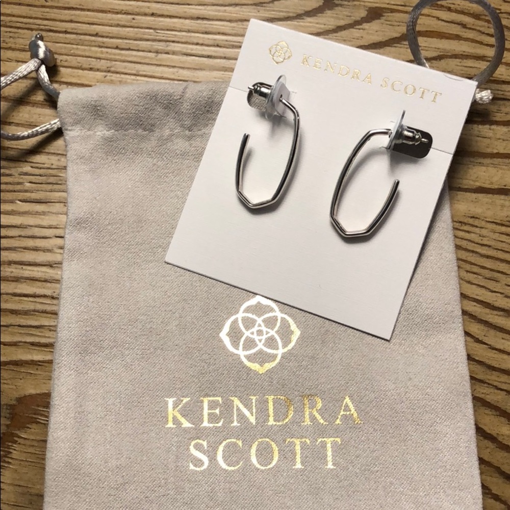 Kendra Scott Ellen Hoop Earrings